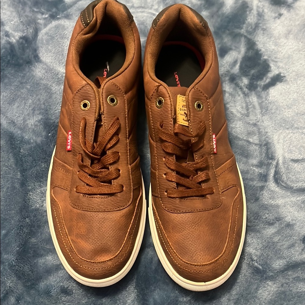 Levi's Men's Brown Leather Sneakers